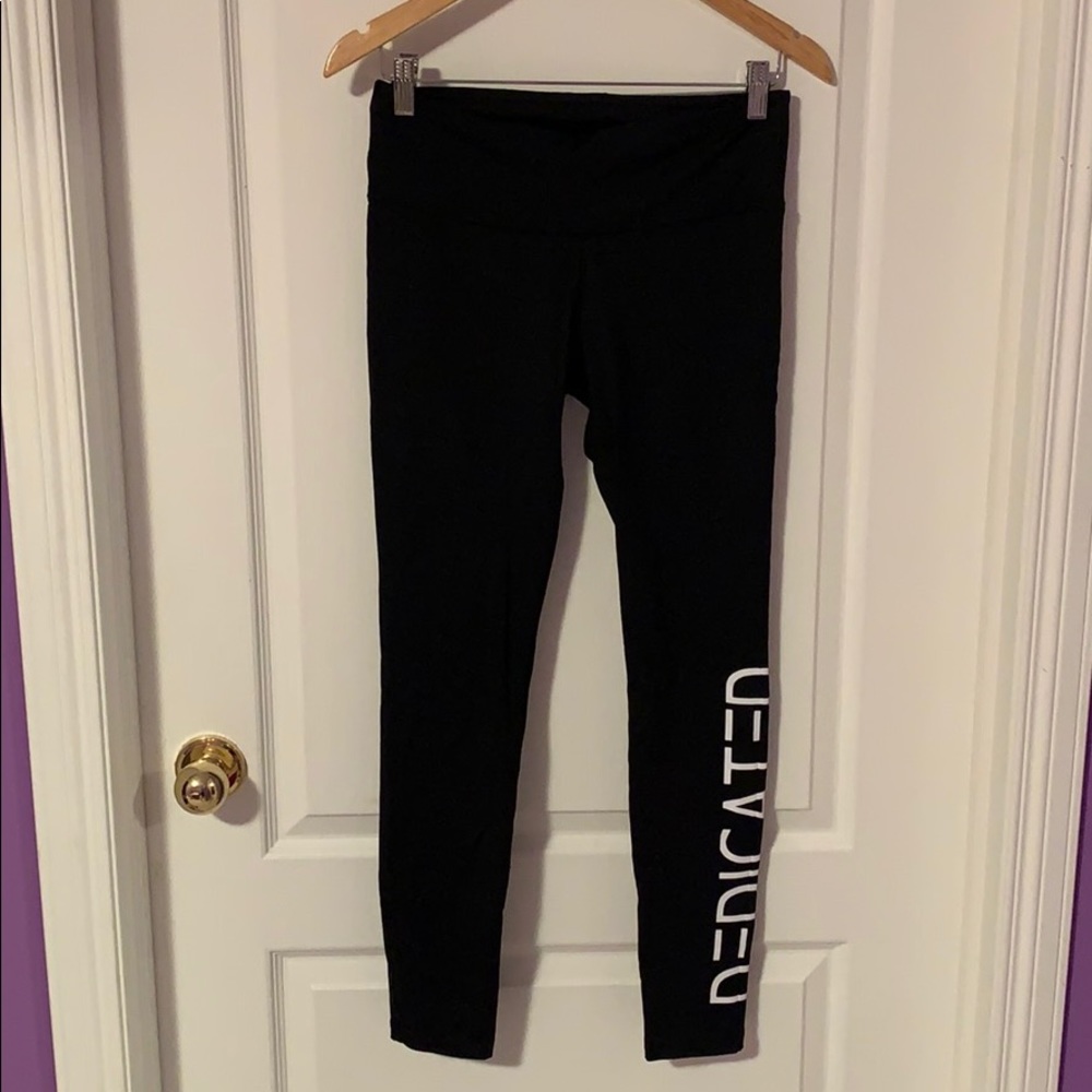 Black leggings!